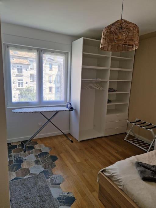 Appartement Cosy Neudorf Climatise Wifi 90M2 Strasbourg Eksteriør bilde