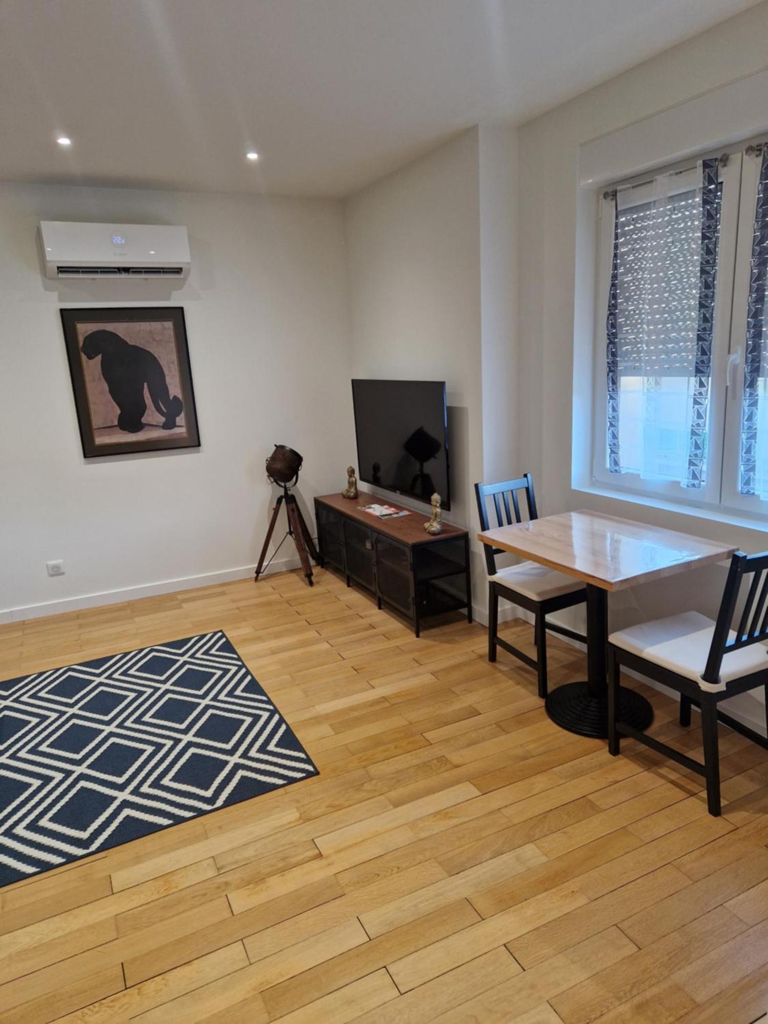 Appartement Cosy Neudorf Climatise Wifi 90M2 Strasbourg Eksteriør bilde